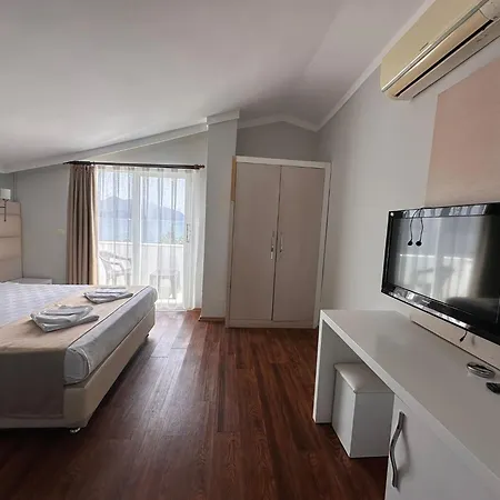 Gold Butik Hotel *