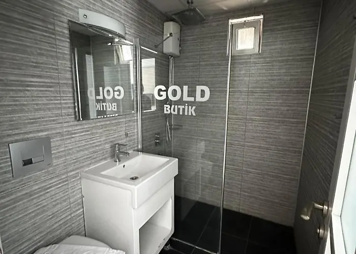 فندق Gold Butik *