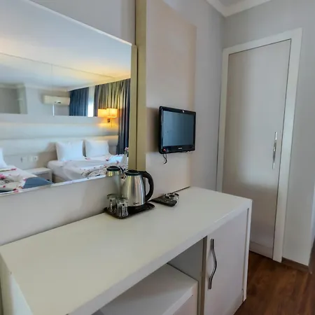 Gold Butik Hotel *